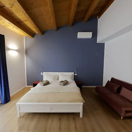 Argenteria5 فندق مبيت وإفطار 4*